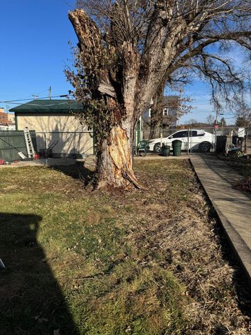 1096 Sevall Street, Zanesville, OH 43701