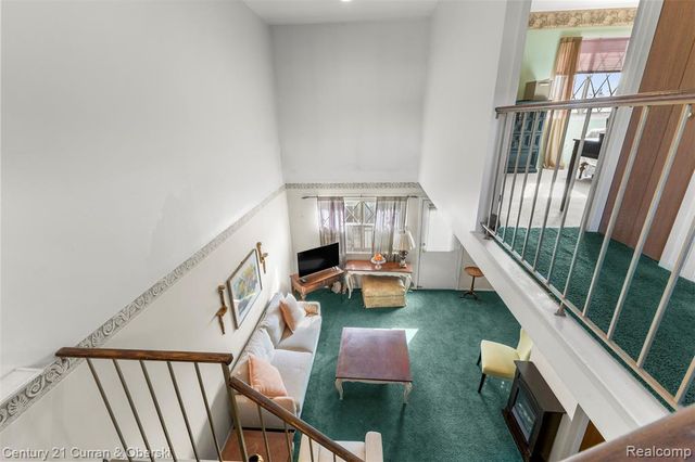 3758 Heritage Parkway, Dearborn, MI 48124