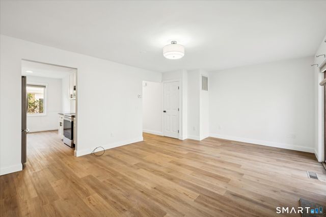 29 Cannon Ridge Drive 29, Watertown, CT 06795