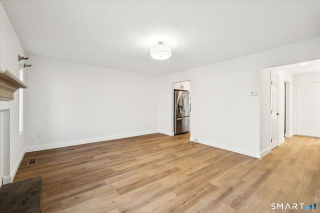 29 Cannon Ridge Drive 29, Watertown, CT 06795