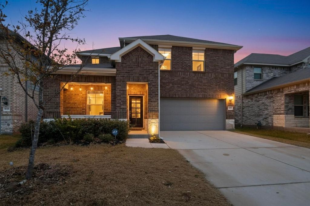 2349 Aspen Hill Drive, Forney, TX 75126
