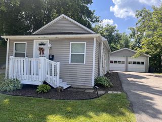 1038 George STREET, Lake Geneva, WI 53147