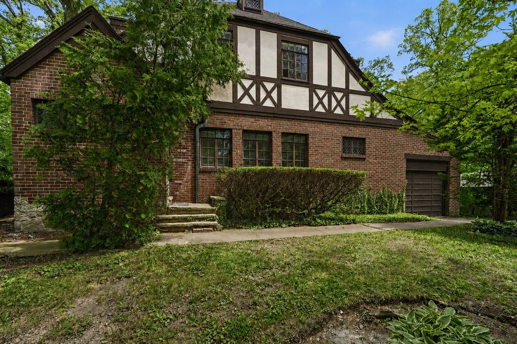 3107 Dato Avenue, Highland Park, IL 60035