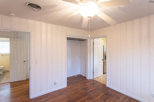 301 S HOLLY DRIVE, Burkburnett, TX 76354