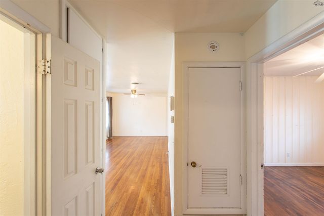 301 S HOLLY DRIVE, Burkburnett, TX 76354