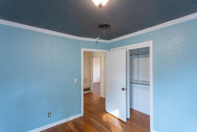 301 S HOLLY DRIVE, Burkburnett, TX 76354