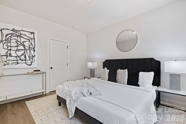 2309 Ellen Avenue, Charlotte, NC 28208