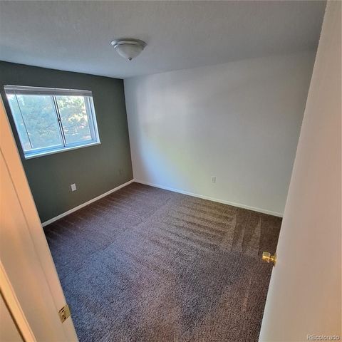 1065 Magnolia Street, Colorado Springs, CO 80907