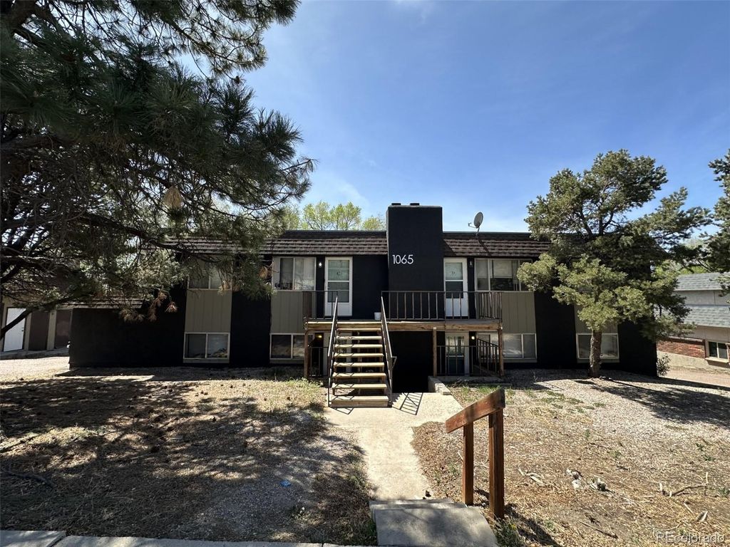 1065 Magnolia Street, Colorado Springs, CO 80907