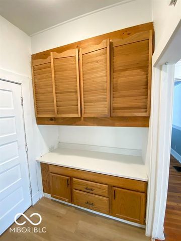 4208 Rookwood Avenue, Indianapolis, IN 46208