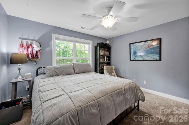 134 Lakeshore Hills Drive, Mooresville, NC 28117