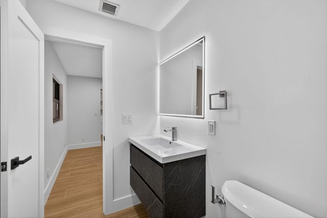 3900 Kenas Street, West Palm Beach, FL 33403