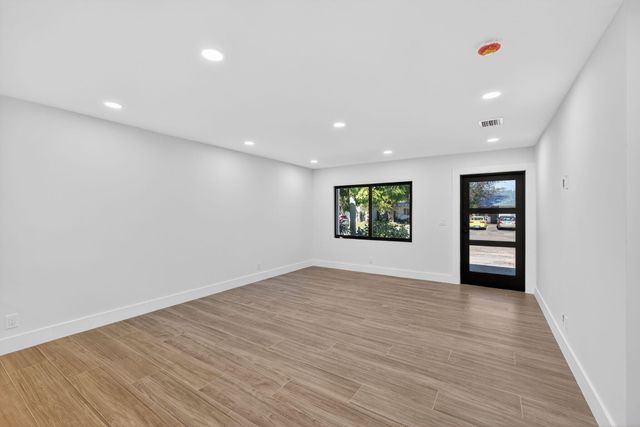 3900 Kenas Street, West Palm Beach, FL 33403