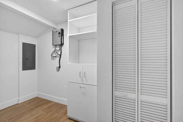 3900 Kenas Street, West Palm Beach, FL 33403