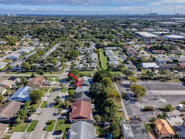 3900 Kenas Street, West Palm Beach, FL 33403