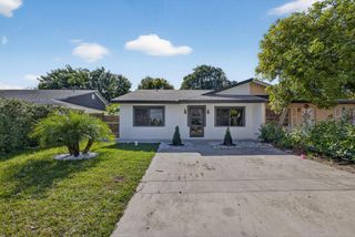 3900 Kenas Street, West Palm Beach, FL 33403