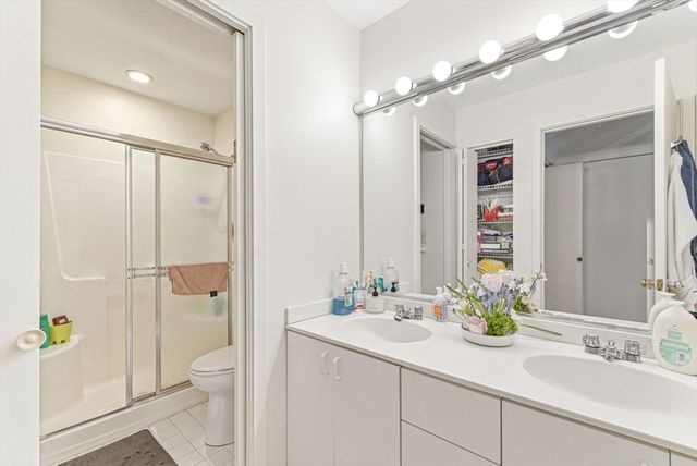 100 Rosemary Way 206, Needham, MA 02494