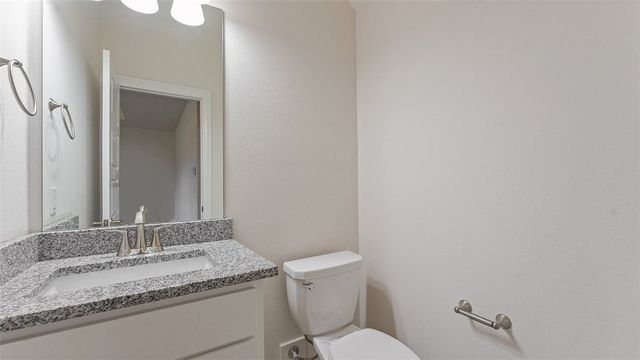 5805 SW Gentle Winds Avenue, Bentonville, AR 72713