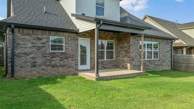 5805 SW Gentle Winds Avenue, Bentonville, AR 72713
