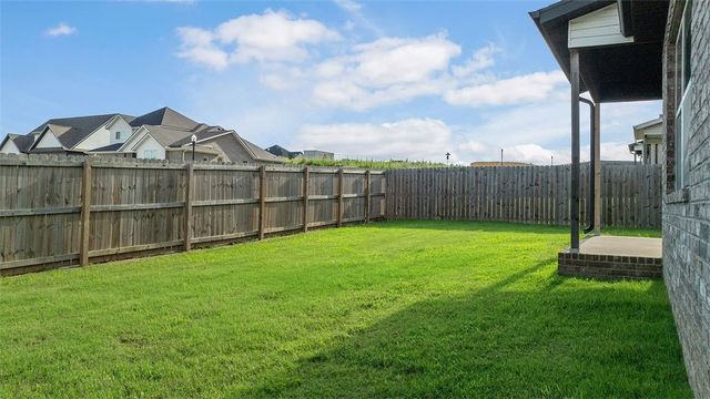 5805 SW Gentle Winds Avenue, Bentonville, AR 72713