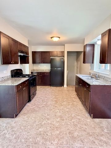 1820 169th Street, Hazel Crest, IL 60429