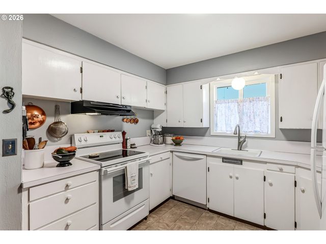 10609 Se 34TH Ave, Milwaukie, OR 97222