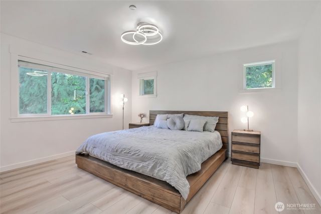 16426 85TH Place NE, Kenmore, WA 98028