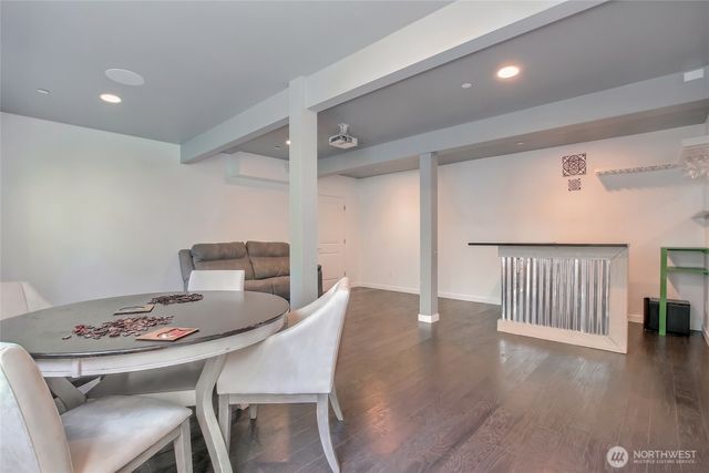 16426 85TH Place NE, Kenmore, WA 98028