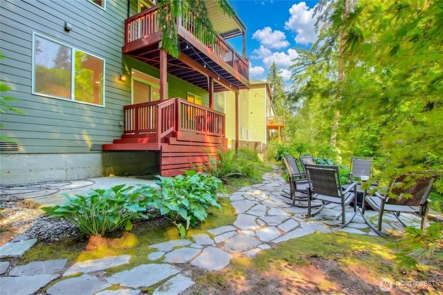 16426 85TH Place NE, Kenmore, WA 98028