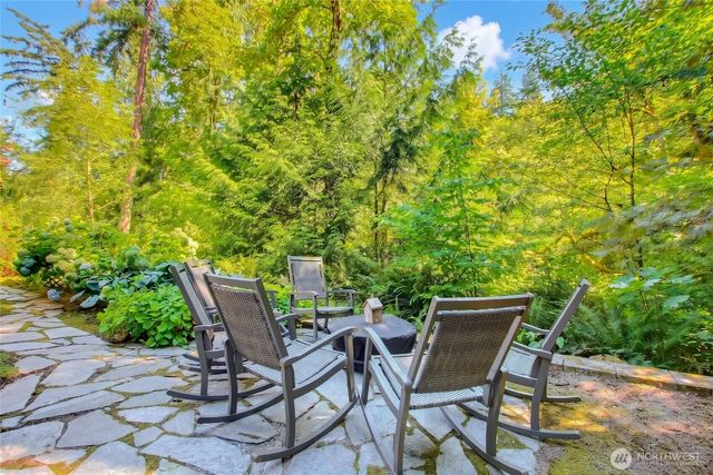 16426 85TH Place NE, Kenmore, WA 98028