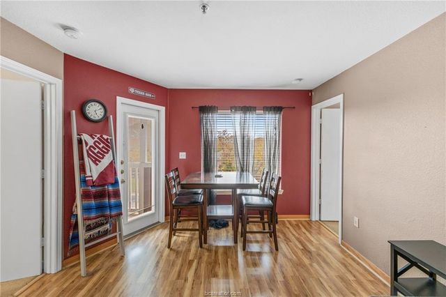 525 Southwest Parkway 302, College Station, TX 77840