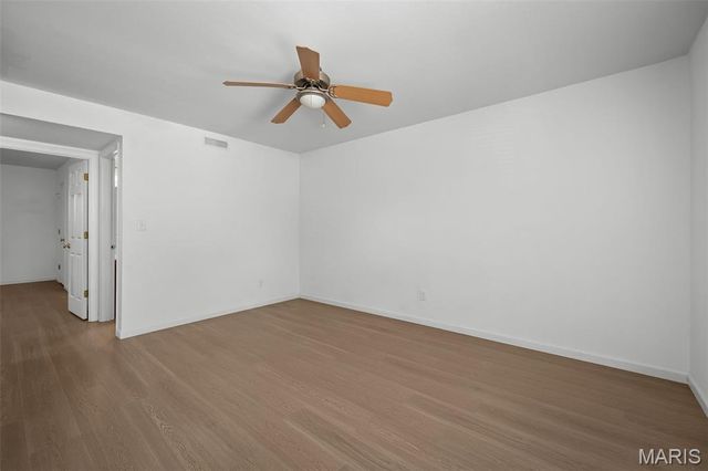 1946 Greenpoint Drive 202, St Louis, MO 63122