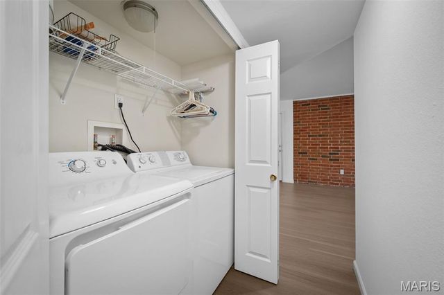 1946 Greenpoint Drive 202, St Louis, MO 63122