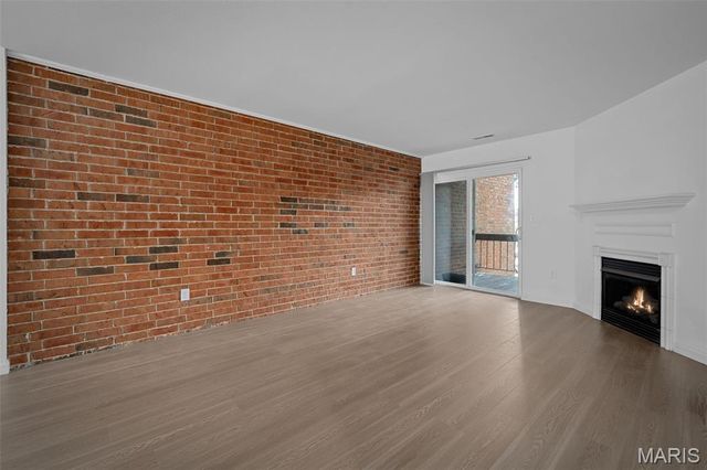 1946 Greenpoint Drive 202, St Louis, MO 63122