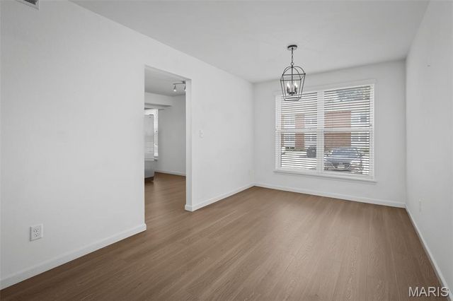 1946 Greenpoint Drive 202, St Louis, MO 63122
