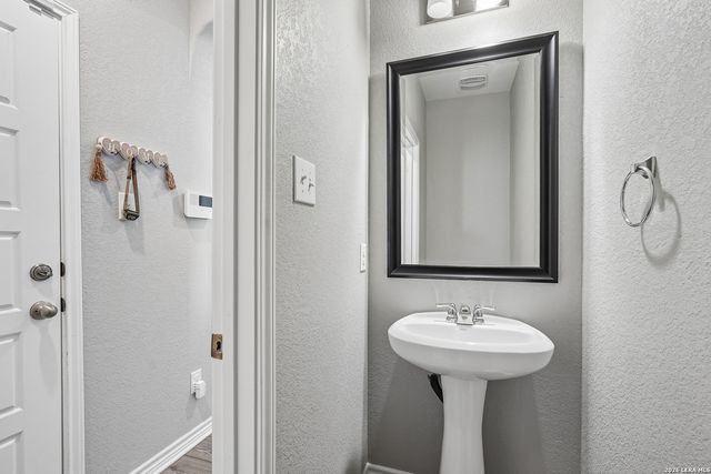 11730 Black Rose, San Antonio, TX 78245