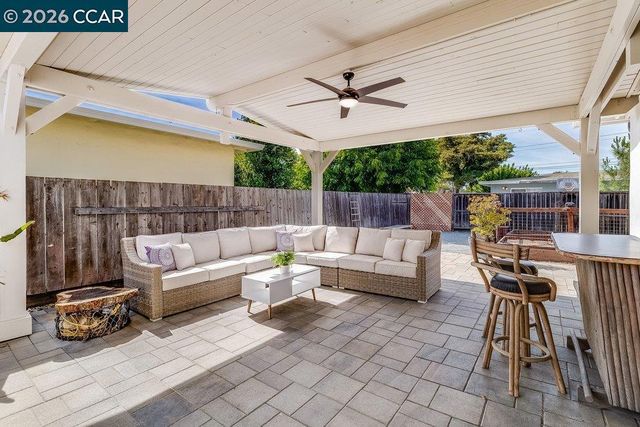 2725 Argyll Ave, Concord, CA 94520