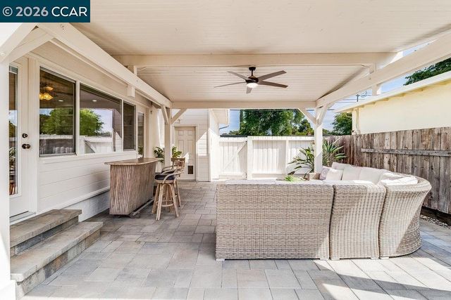 2725 Argyll Ave, Concord, CA 94520