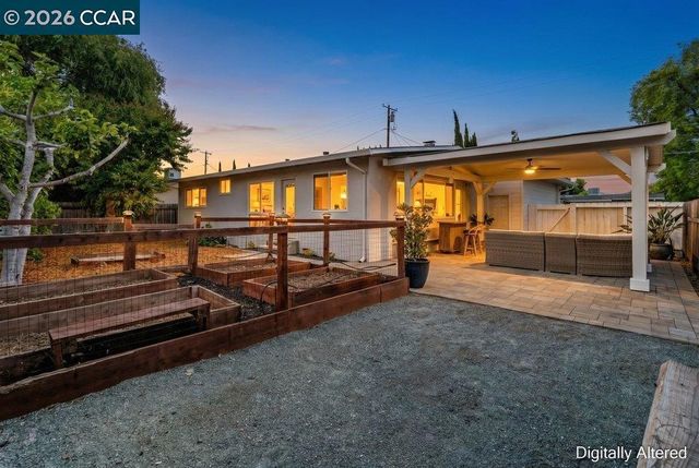 2725 Argyll Ave, Concord, CA 94520