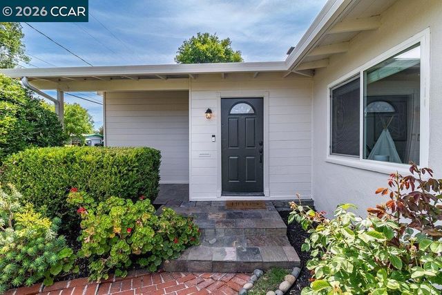 2725 Argyll Ave, Concord, CA 94520