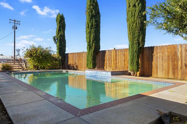 8547 State Highway 33, Gustine, CA 95322