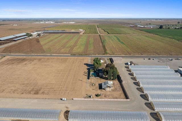 8547 State Highway 33, Gustine, CA 95322