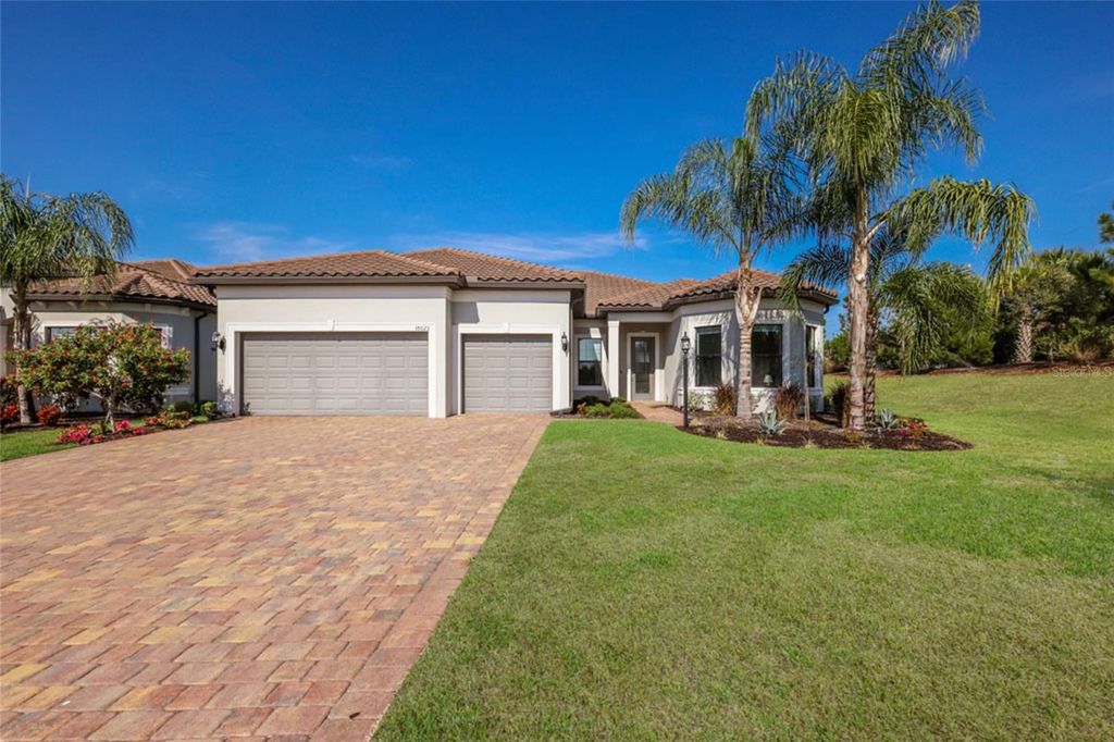 Image 1 of property listing at 18025 NORTHWOOD PLACE, Bradenton, FL 34202