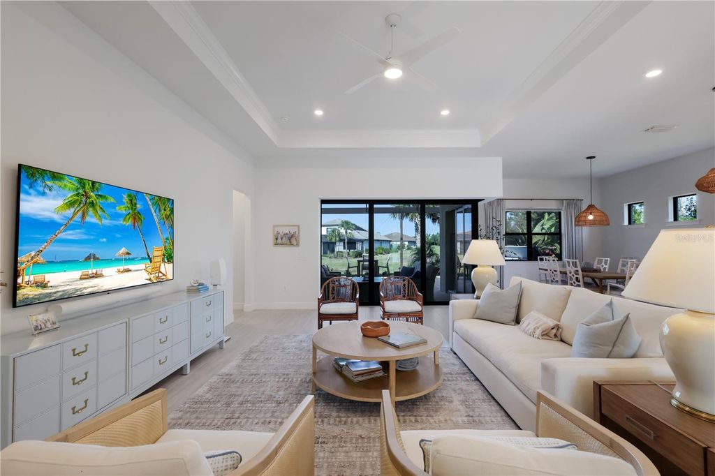 Image 12 of property listing at 18025 NORTHWOOD PLACE, Bradenton, FL 34202