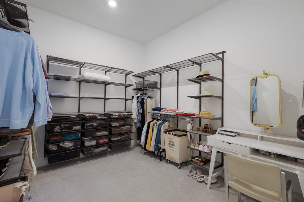 Image 28 of property listing at 18025 NORTHWOOD PLACE, Bradenton, FL 34202