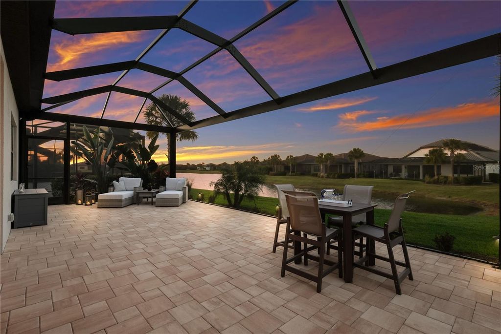 Image 43 of property listing at 18025 NORTHWOOD PLACE, Bradenton, FL 34202