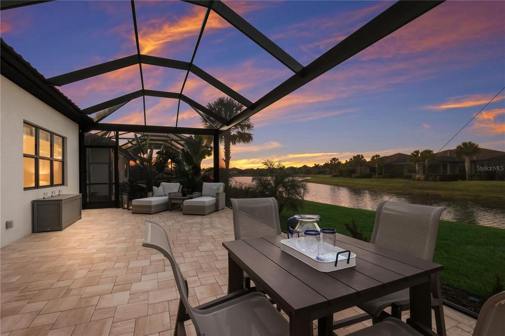 Image 44 of property listing at 18025 NORTHWOOD PLACE, Bradenton, FL 34202