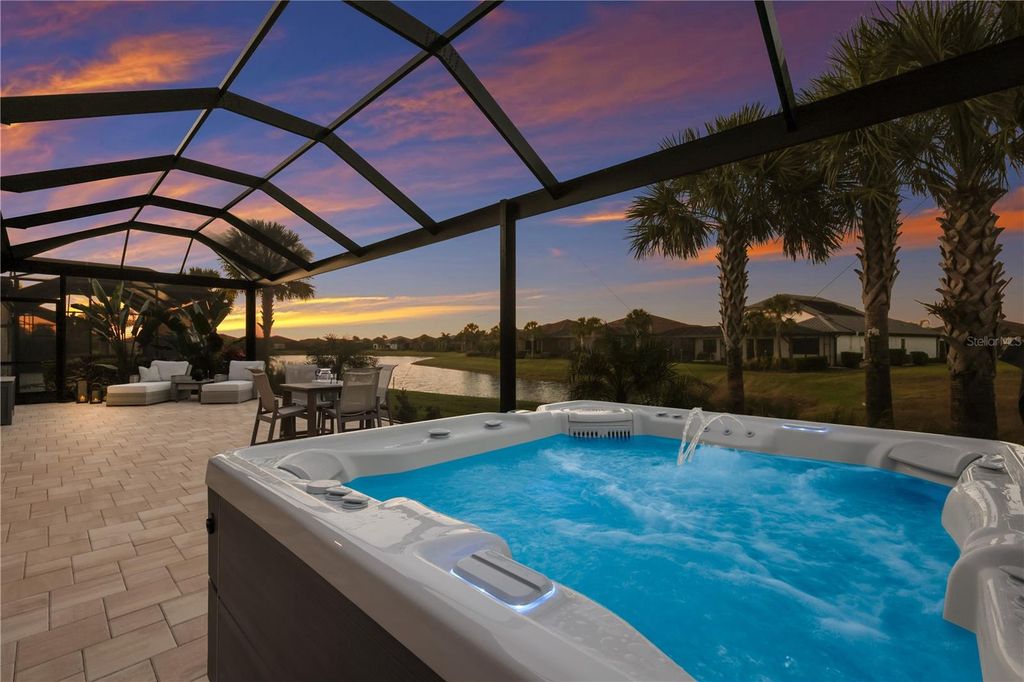 Image 45 of property listing at 18025 NORTHWOOD PLACE, Bradenton, FL 34202