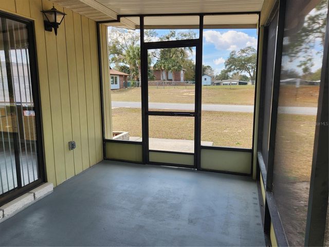 10055 SW 92ND AVENUE, Ocala, FL 34481