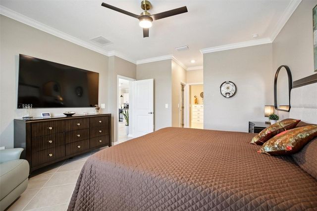 1885 CROSSVINE COURT, Port Charlotte, FL 33953